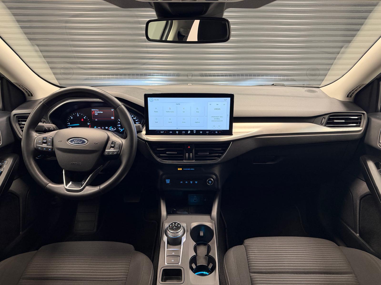 FORD FOCUS 17